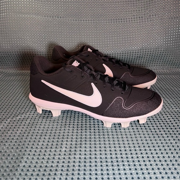 ***NWT*** Alpha Huarache Varsity Low MCS Baseball Cleats - Picture 3 of 10